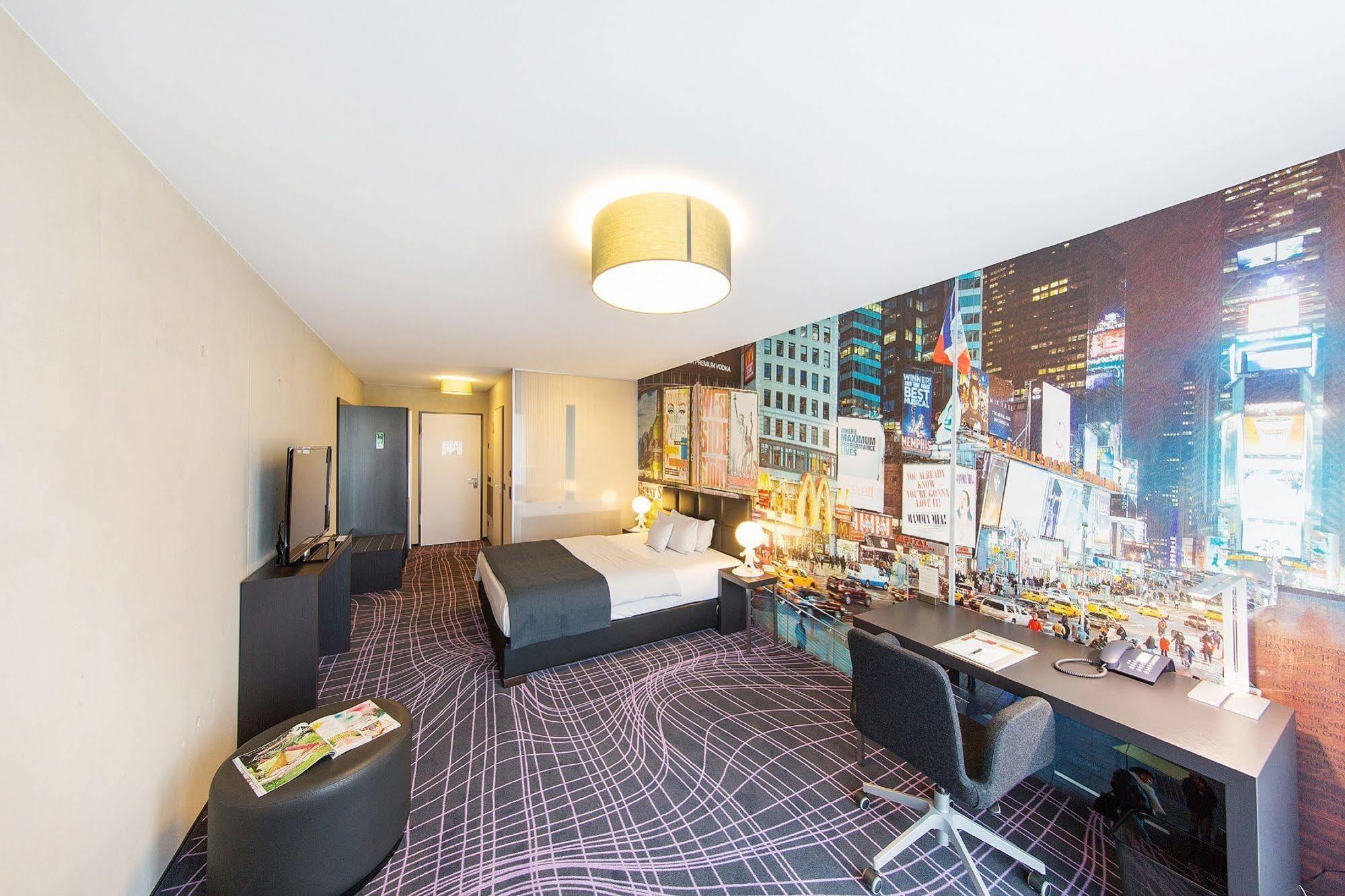 Euronova Arthotel Κολωνία Εξωτερικό φωτογραφία